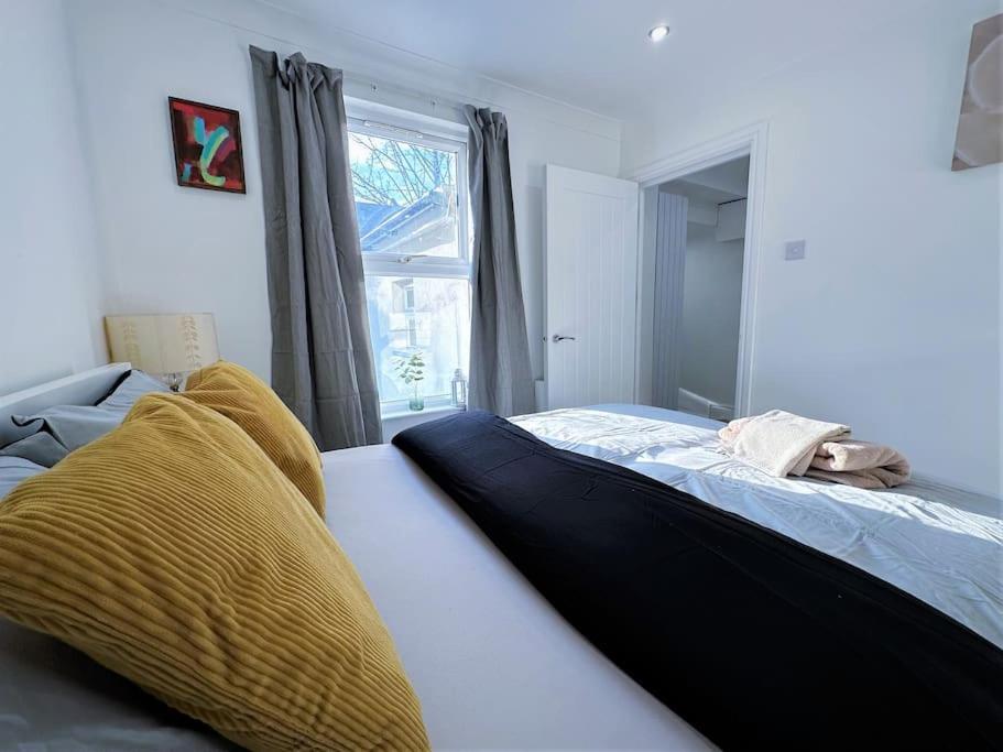 Ferienwohnung Stylish 2 Bed Flat In The Heart Of Lewisham London Exterior foto